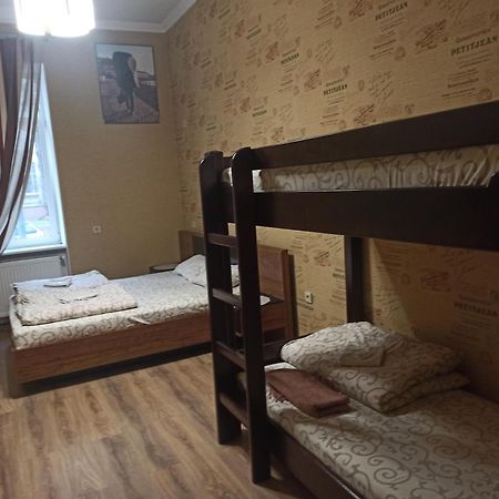 Hostel Q Lviv Buitenkant foto